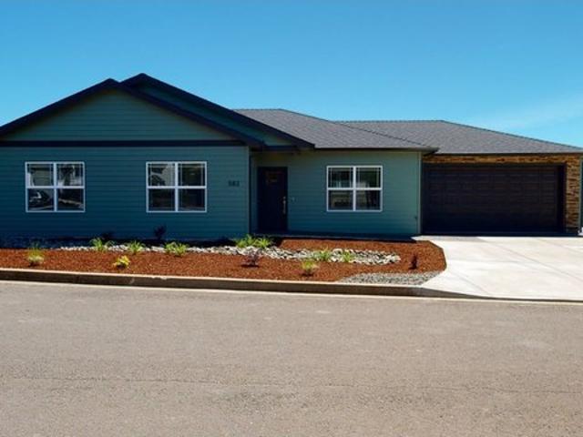 House for sale in Oregonia
