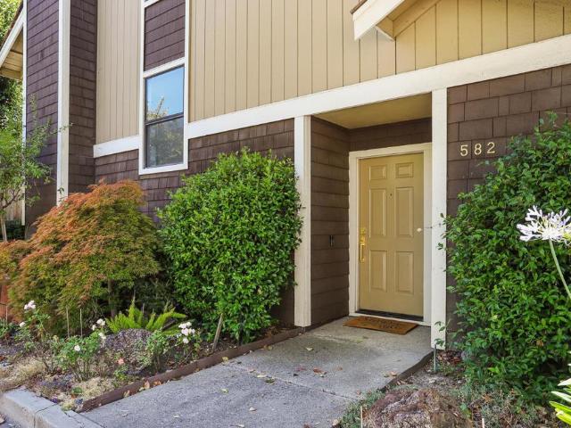 Townhouse for sale in Santa Clara, California