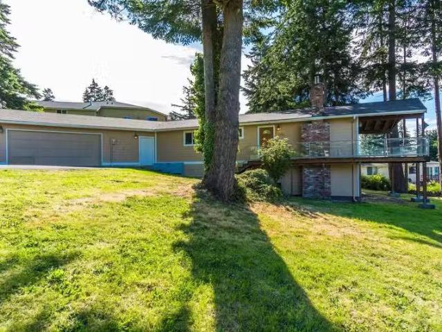 House for rent in Oak Harbor