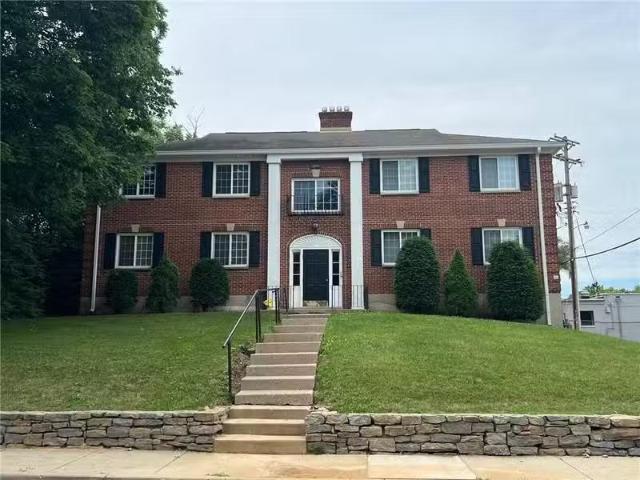 Condo for rent in Dayton