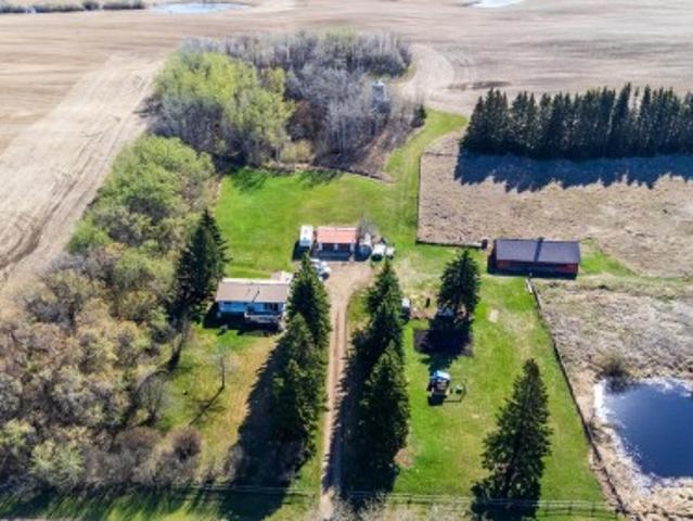 House for sale in Alberta