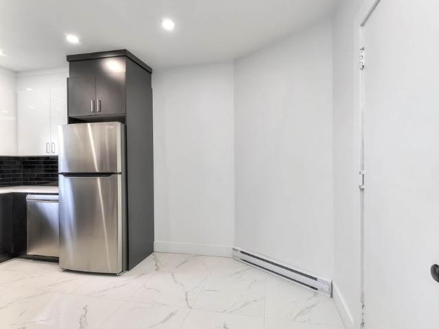 Apartment for rent in St. Leonard's, Quebec