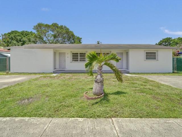 House for sale in Hollywood, Florida