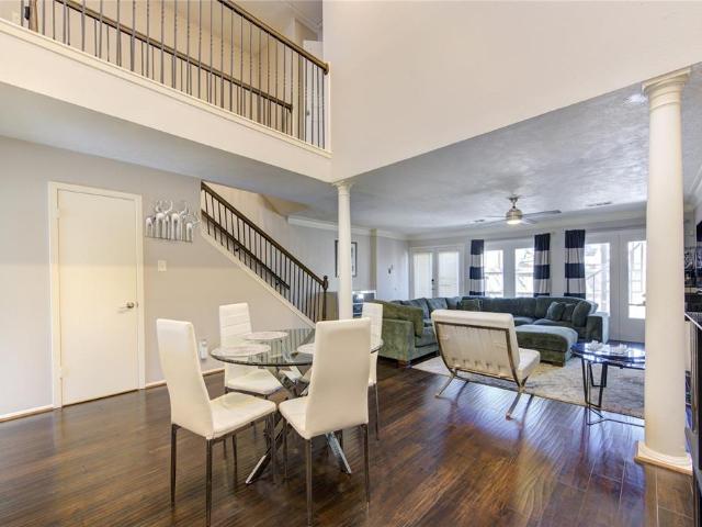 Townhouse for sale in Houston