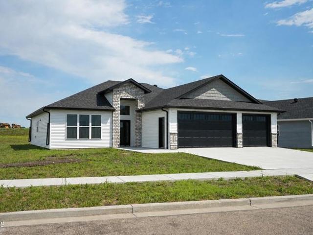 House for sale in Bismarck, North Dakota