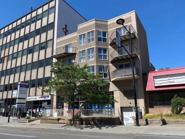 Commercial for sale in St. Leonard's, Quebec