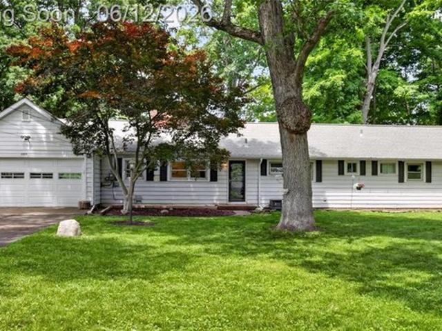 House for sale in Hamburg, Michigan