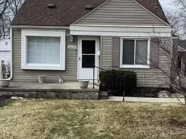 Condo for rent in Southfield