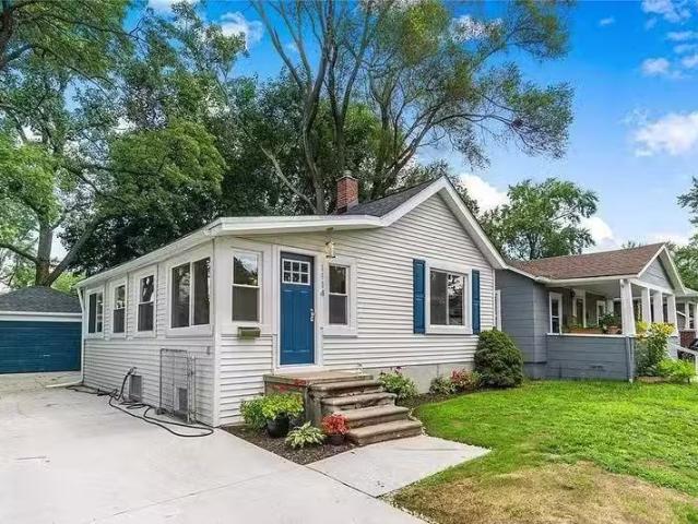 Condo for rent in Troy