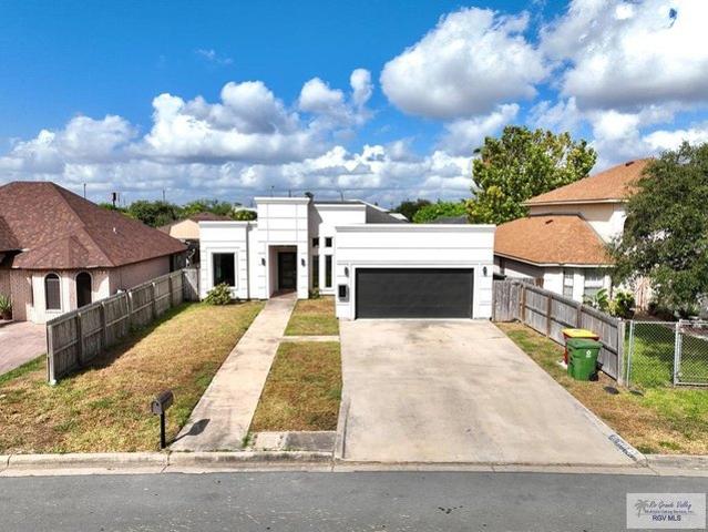 House for sale in Cameron, Texas