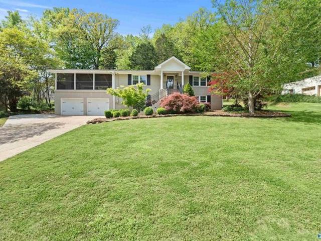 House for sale in Huntsville, Alabama