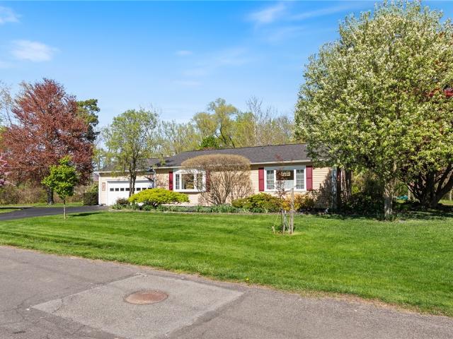 House for sale in Wolcott, New York