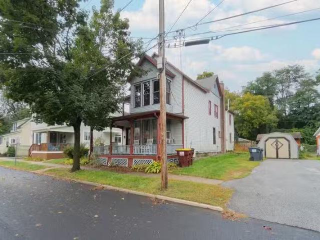 Condo for rent in Clifton Park