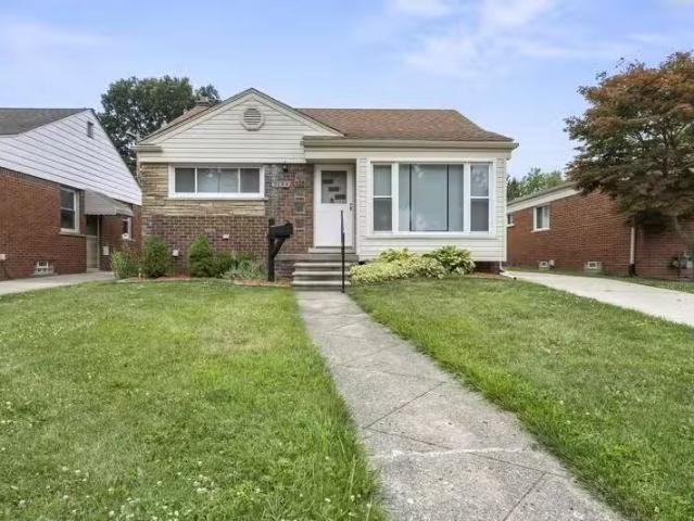 House for rent in Lincoln Park
