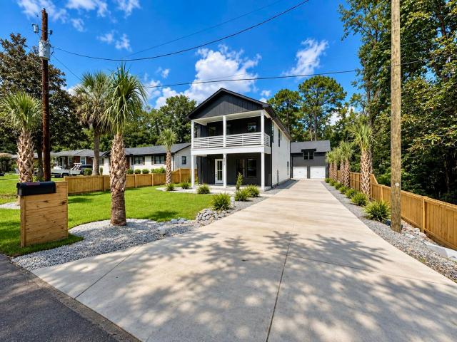 House for sale in Hanahan, South Carolina