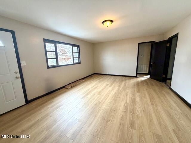 House for sale in Nesbit, Mississippi