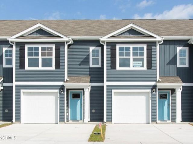 Townhouse for sale in Leland, North Carolina