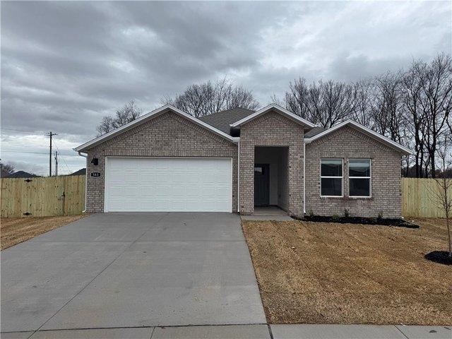 House for sale in Ark