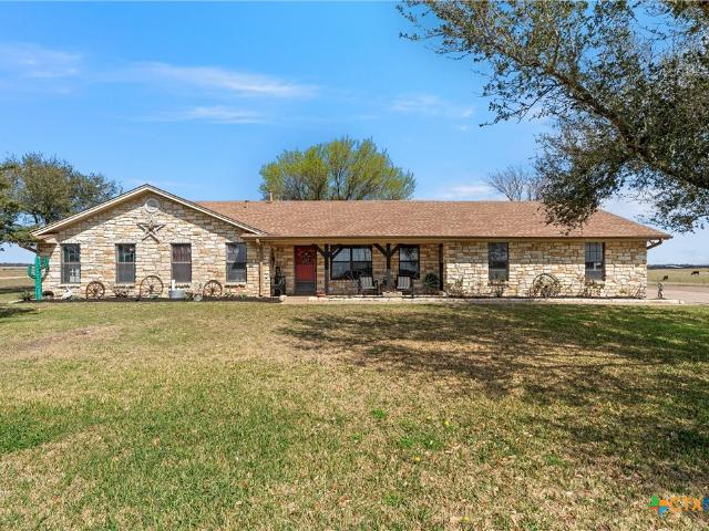 House for sale in Milam, Texas