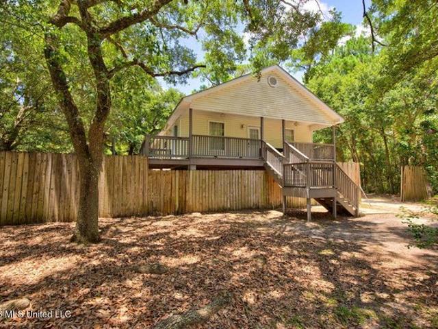 House for sale in Pass Christian, Mississippi