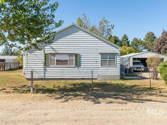 House for sale in Notus