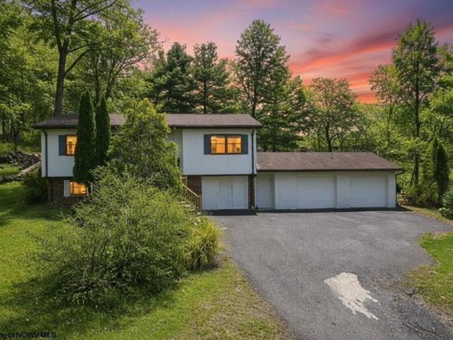 House for sale in Morgantown, West Virginia