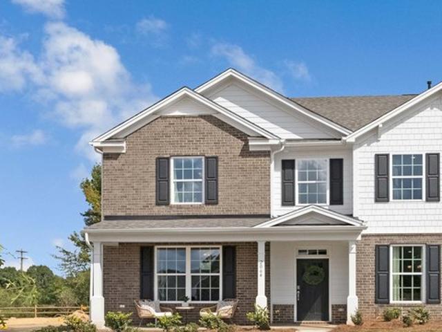 Townhouse for sale in Mooresville, North Carolina