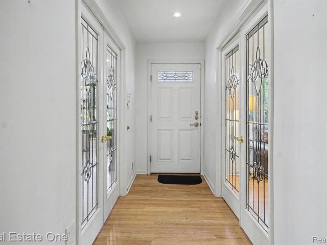 House for sale in West Bloomfield, Michigan