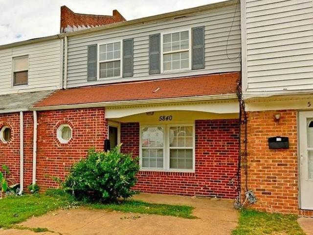 Townhouse for sale in Virginia