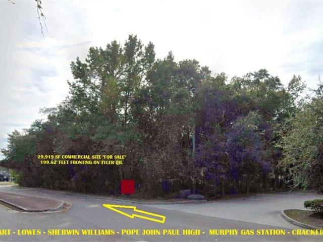 Land for sale in Slidell, Louisiana
