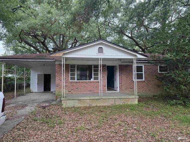 House for sale in Pensacola, Florida