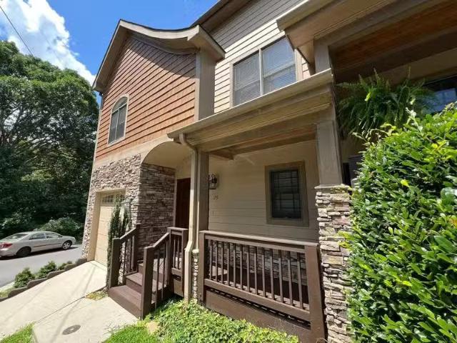 Condo for rent in Asheville
