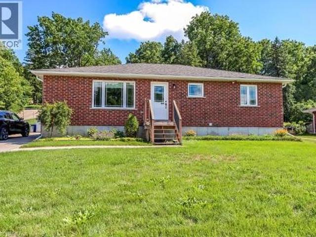 House for sale in Beachville, South-West Oxford