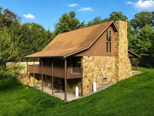House for sale in Garrett, Maryland