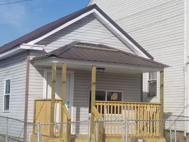 House for rent in Huntington