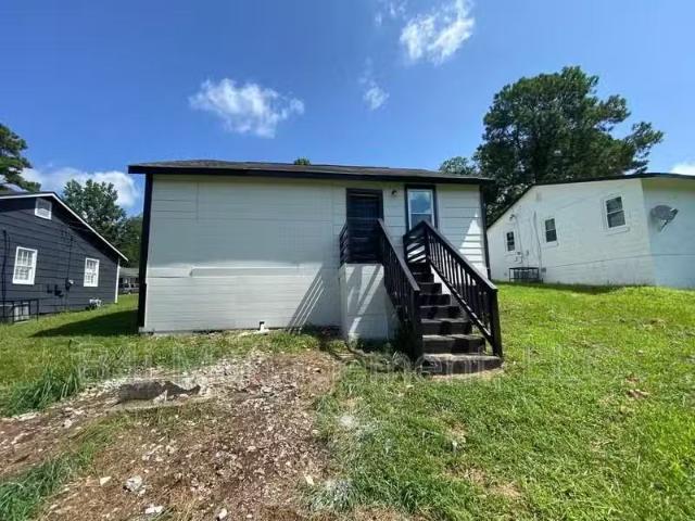 House for rent in Thomaston