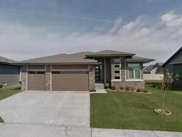 House for rent in Urbandale