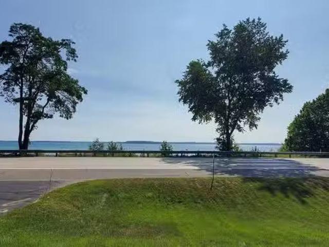 House for rent in Traverse City