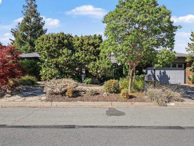 House for sale in Clayton, California