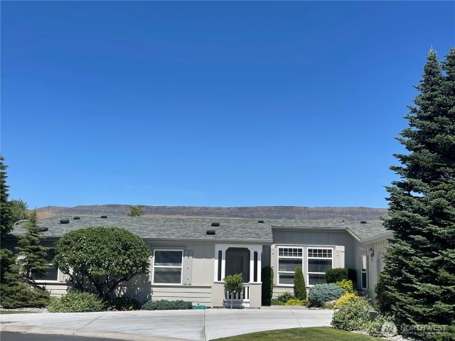 House for sale in East Wenatchee