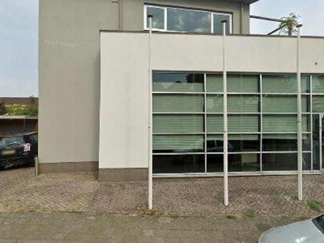 Bedrijfspand te koop in Horst, Limburg