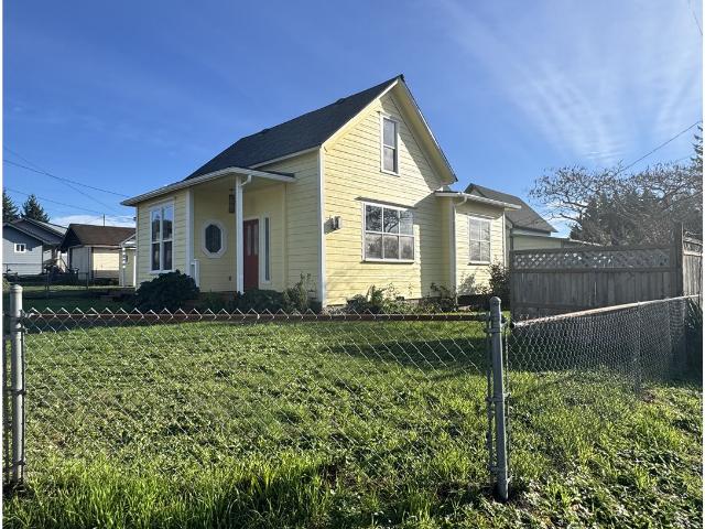 House for sale in Oregonia