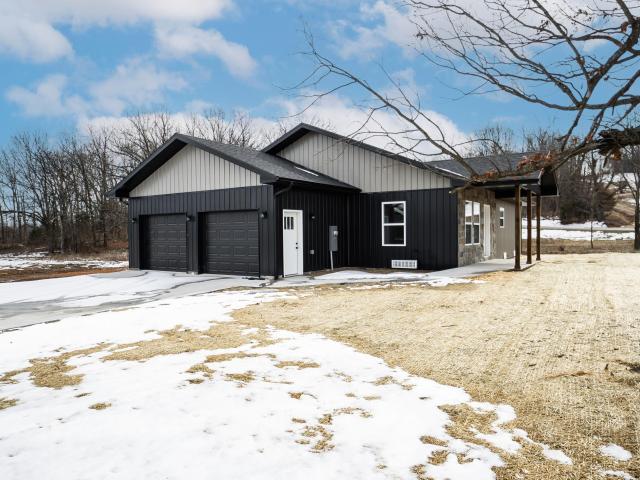 House for sale in Brighton, Missouri