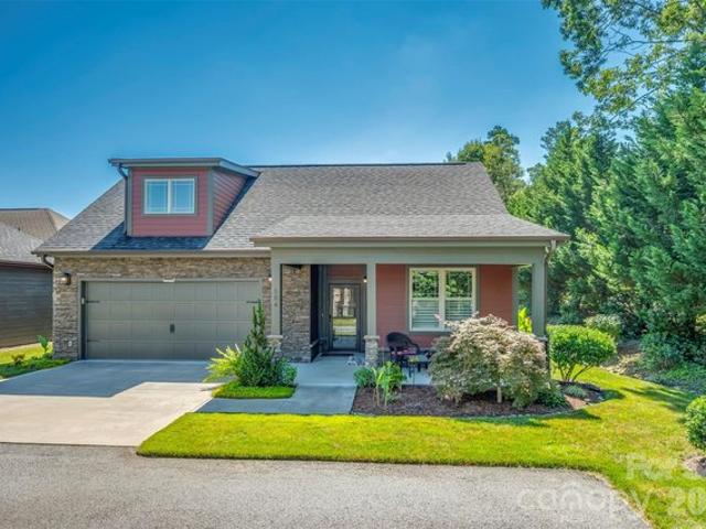 House for sale in East Flat Rock, North Carolina