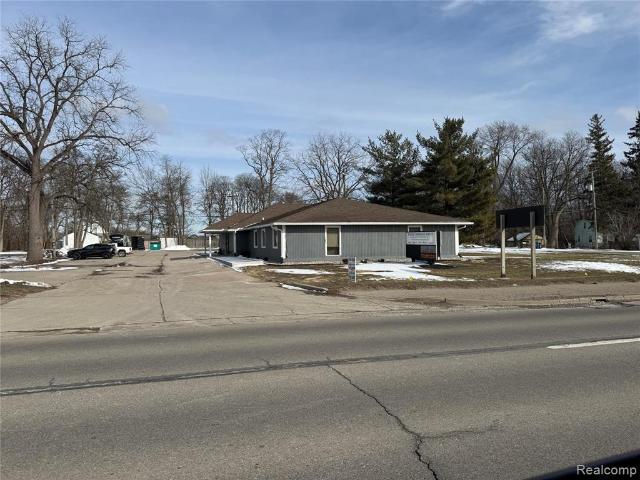 Commercial for sale in Waterford, Michigan