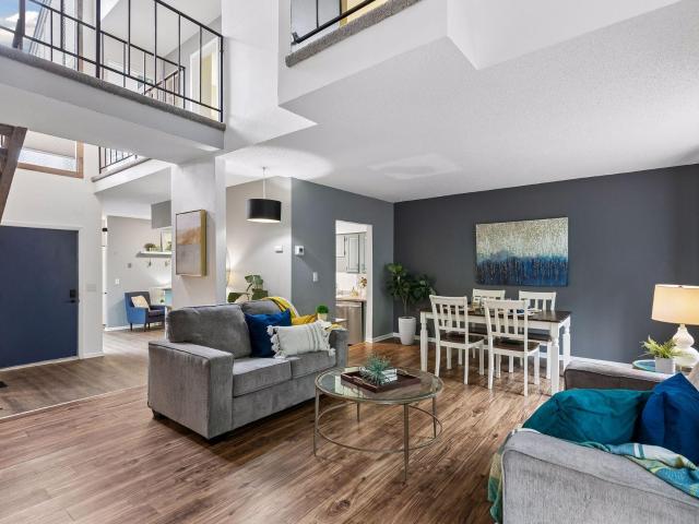 Townhouse for sale in Hennepin, Minnesota