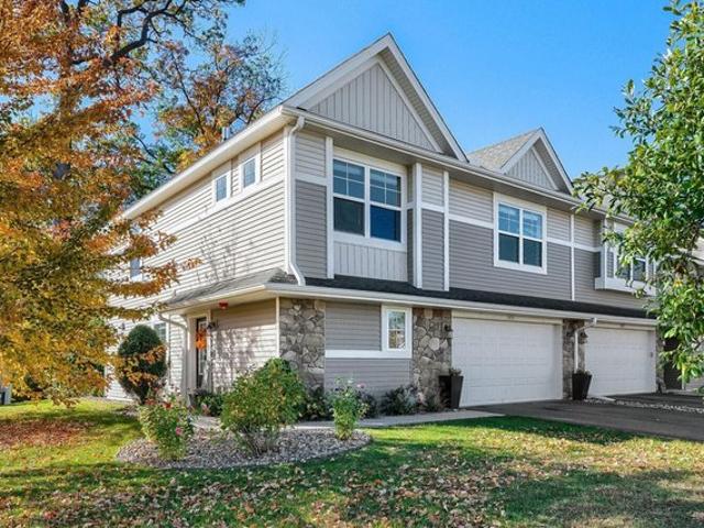 Townhouse for sale in Prior Lake, Scott County