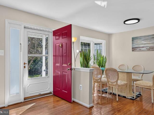 Townhouse for sale in Virginia