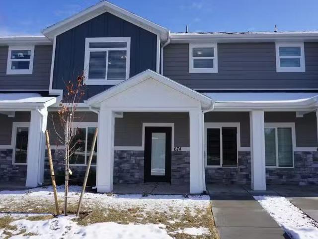 Condo for rent in Layton