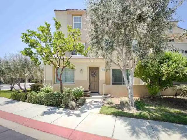 Condo for rent in Corona